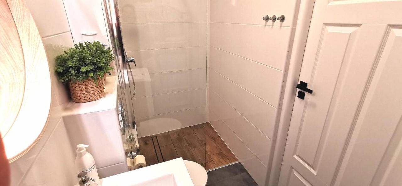 Studio Przy Neptunie Gdansk Ngoại thất bức ảnh